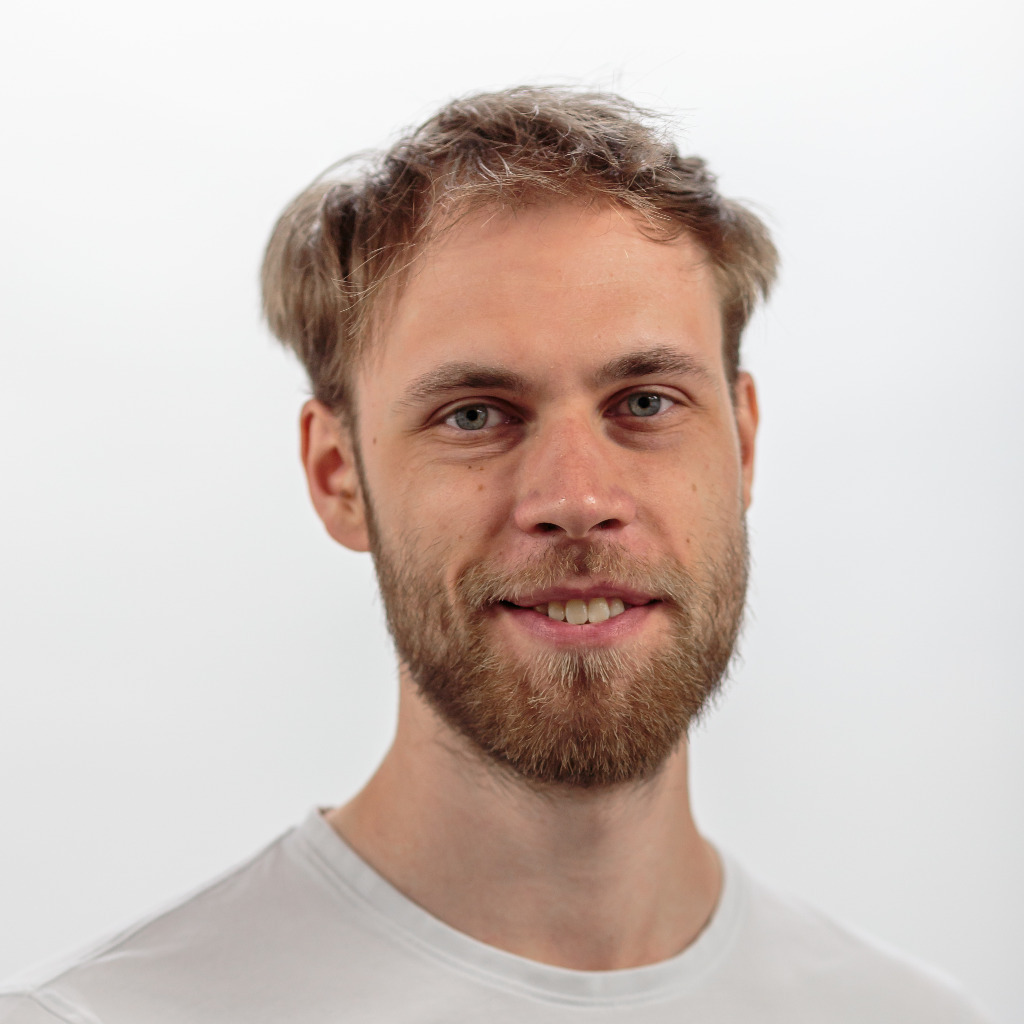 Lukas Engelhardt Fachinformatiker für Systemintegration Compuserv