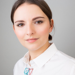 Nadine Schacher