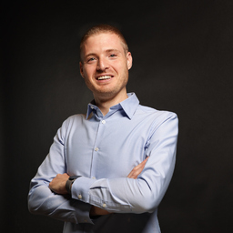 Dr. Tobias Hollmer