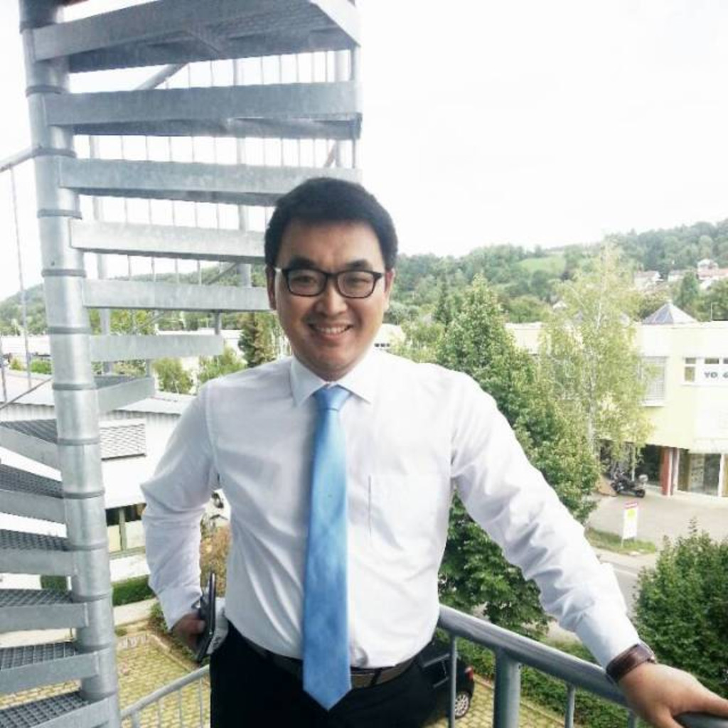 Zhongwen Zhang General manager Shanghai Jindu industrial Co., Ltd