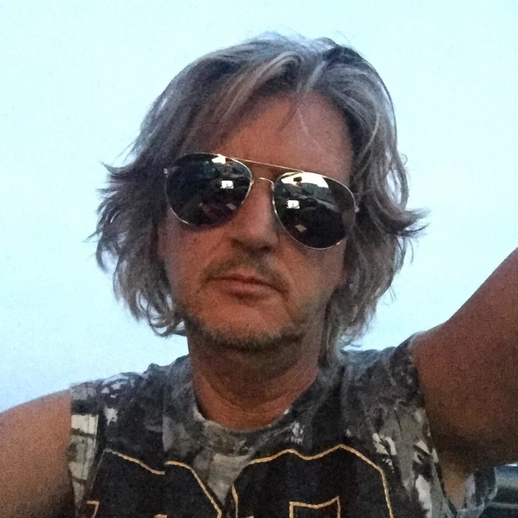 Uwe Grenda Chief Executive Officer (CEO) Uwe's FriseurTeam XING