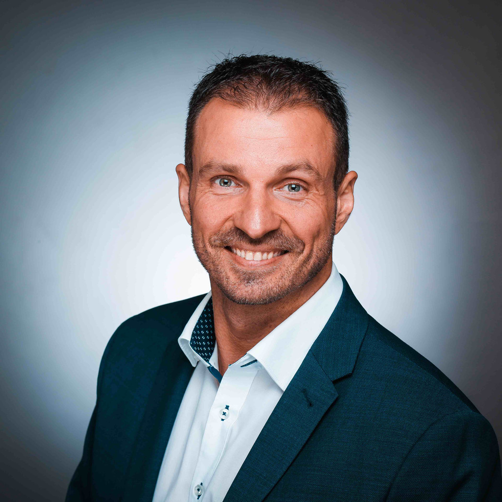 Philipp Hofmann Controller SEAT Deutschland GmbH XING