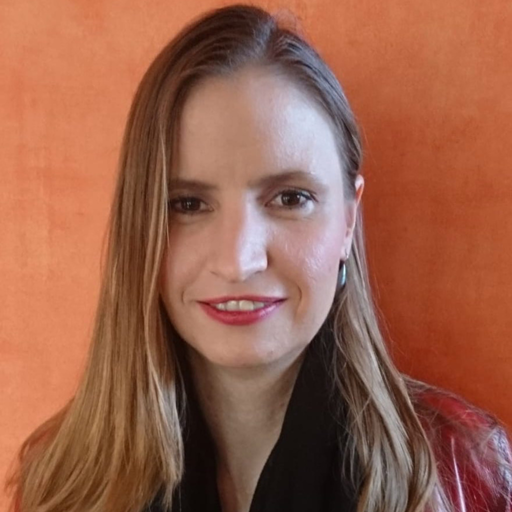 Nicole Nadler Sachbearbeiter Württembergische Versicherung AG