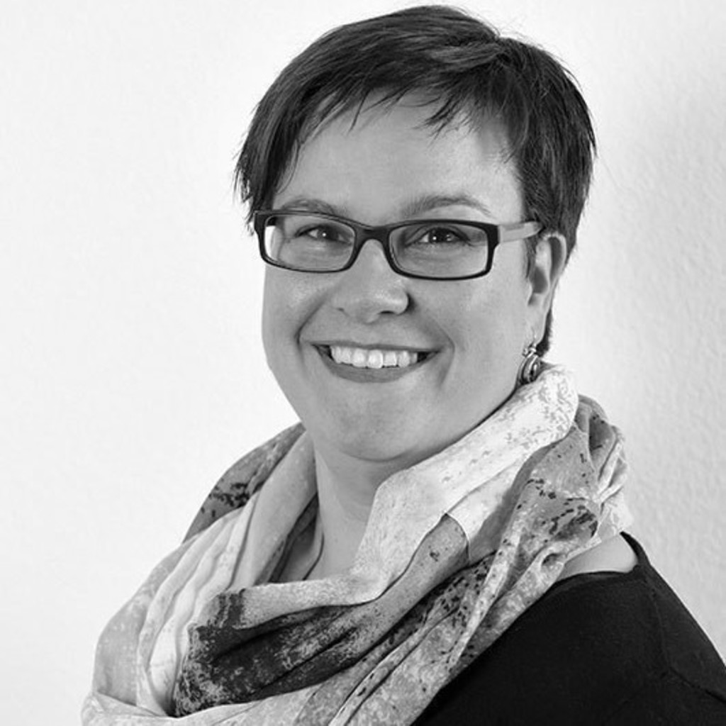 Social Media Profilbild Stefanie Schlüter 