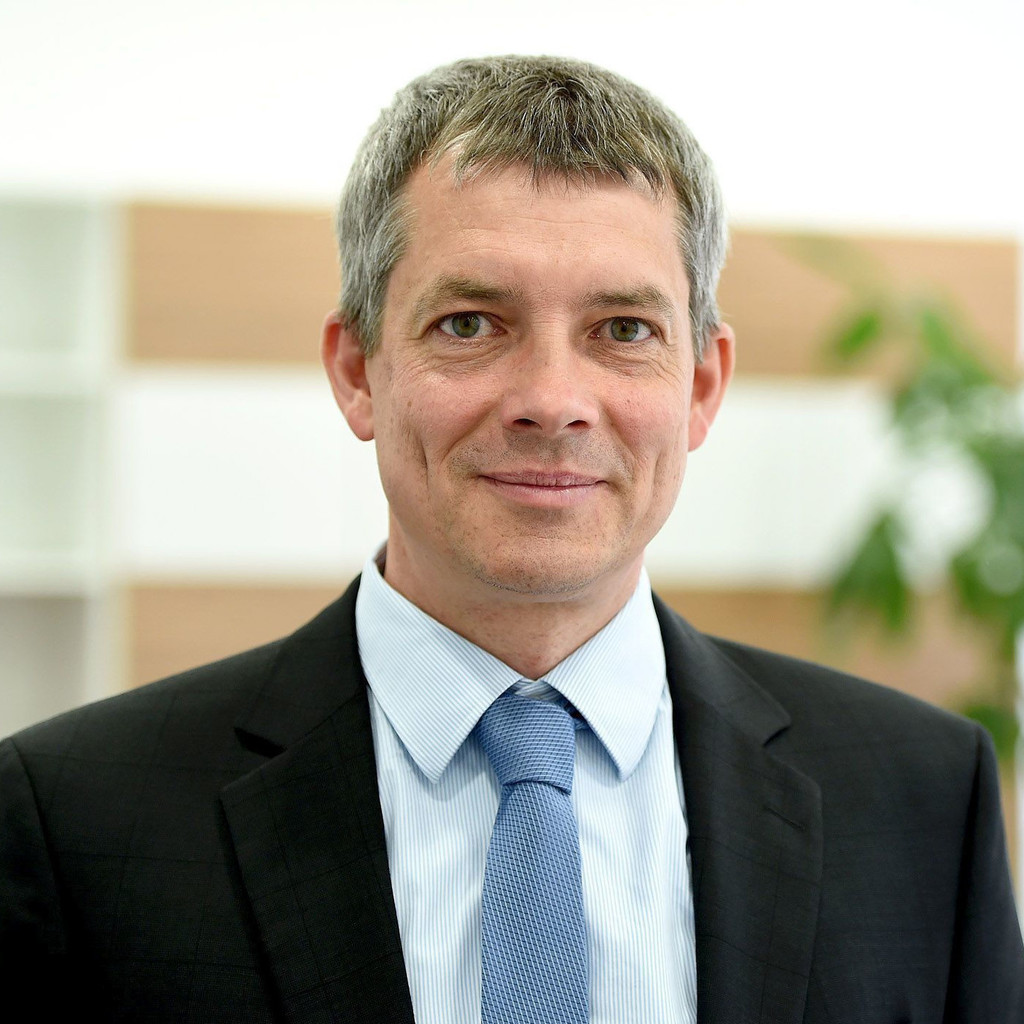 Thomas Kirchhof Prokurist Verlag Parzeller GmbH Co KG Sowie 