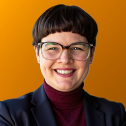 Julia Andonie's profile picture