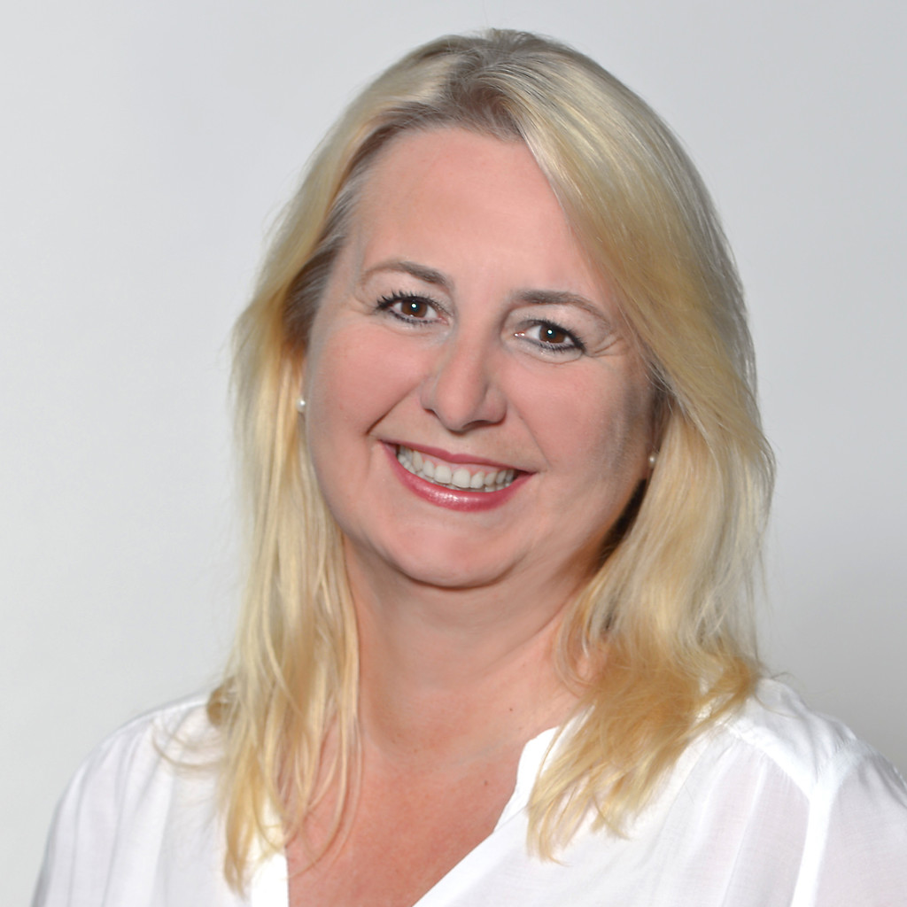 Claudia Bialy Geschäftsführende Gesellschafterin Hausverwaltung