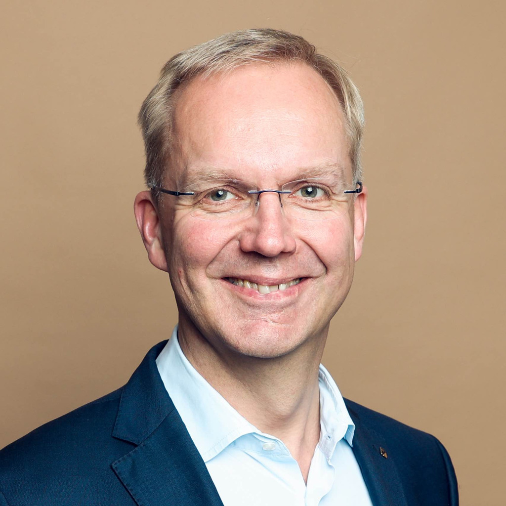 Dr. Henning Prüß Geschäftsführender Gesellschafter HDPadvision GmbH