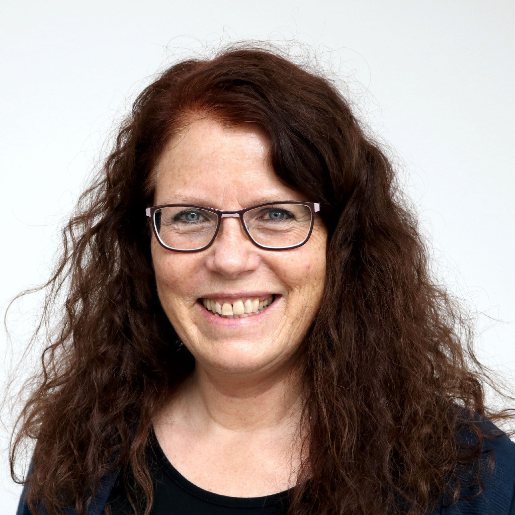 Birgit Bach - Pädagogische Fachkraft, Job Coach, Dozentin - CEB
