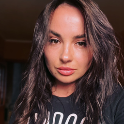 Viktoriia Salnykova
