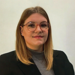 Lena Hoppe