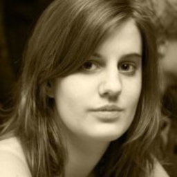 Charlotte Paris's profile picture