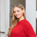 Celine Viertel