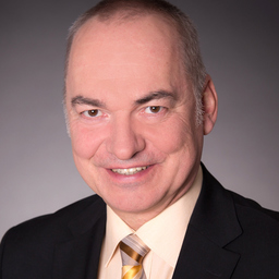Wolf Schrader