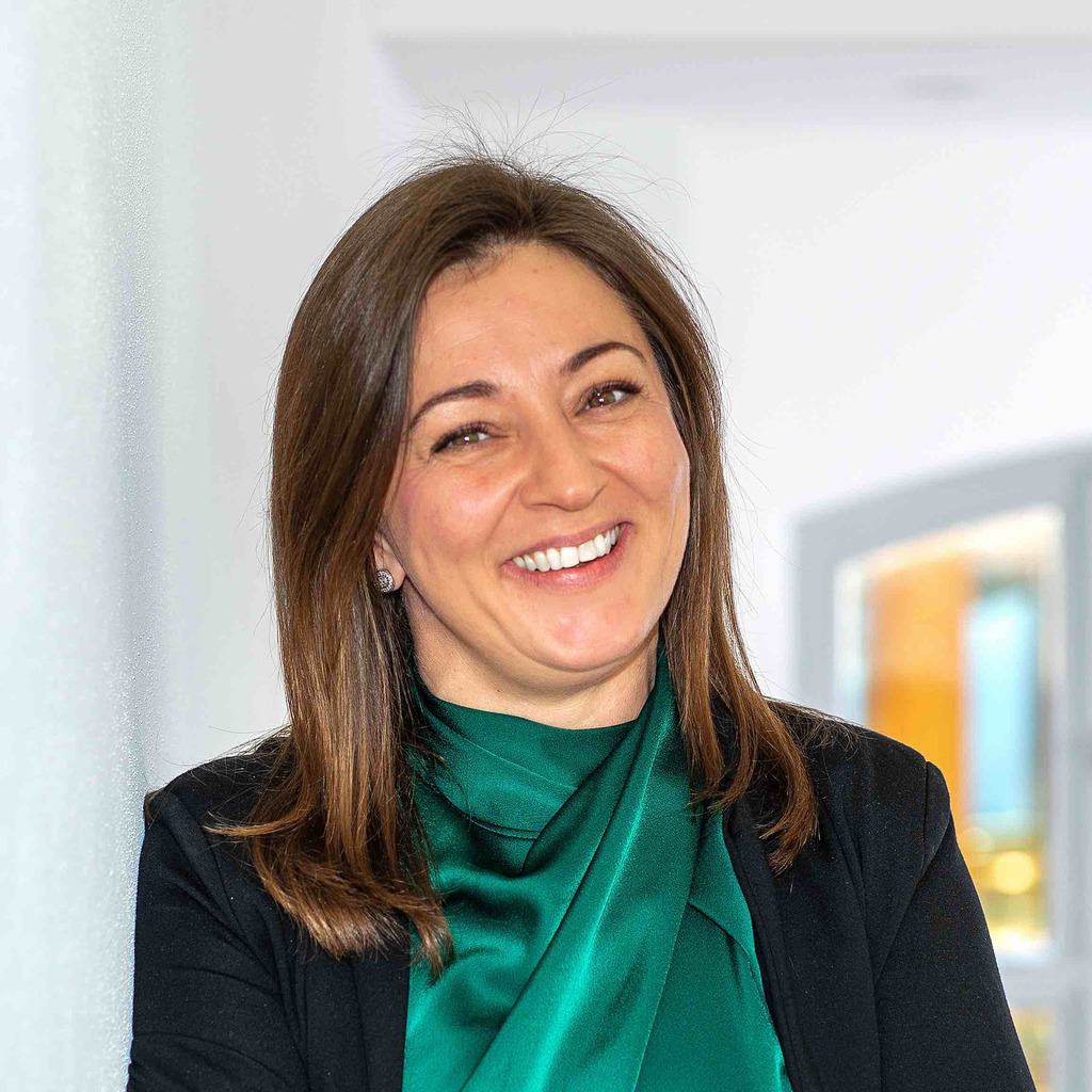 Dinah Becker - Training Coordinator - H-Hotels GmbH | XING