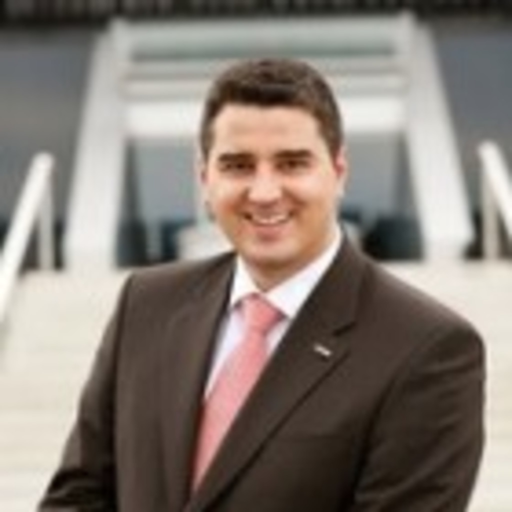 Josef Huber Geschäftsführer SELINA Technology & Management GmbH XING