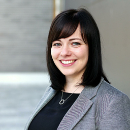 Julia Dietz