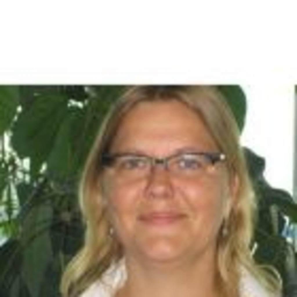 Barbara Roth Sekretariat der Niederlassungsleitung Klöckner Stahl