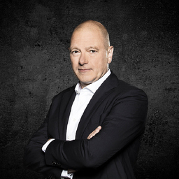 Dr. Christian Scheier