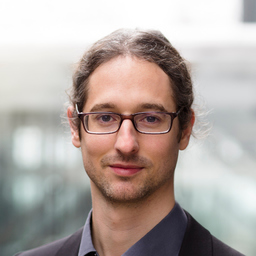 Dr. Thomas Trojer