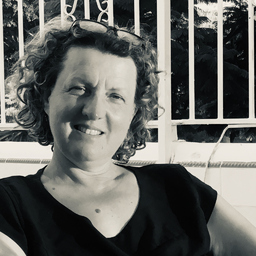 Stella-Kathrin Mühlhausen