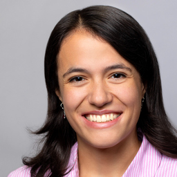 Alexandra Engel Villón