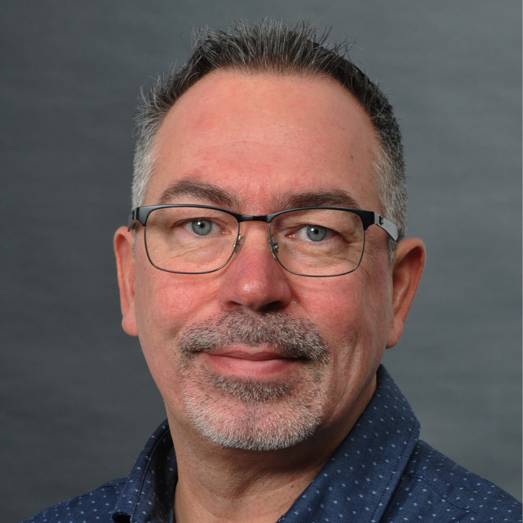 Frank Lenhart Medientechnologe Druck Graphischer Betrieb Henke GmbH