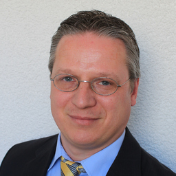 Dr. Christoph Singer