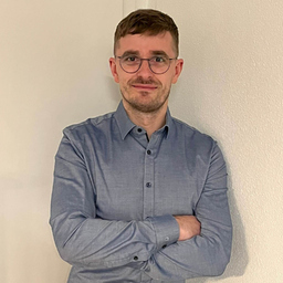 Thomas Hacker