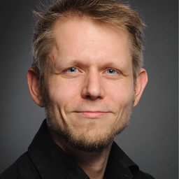 Dr. Thorsten Karrer