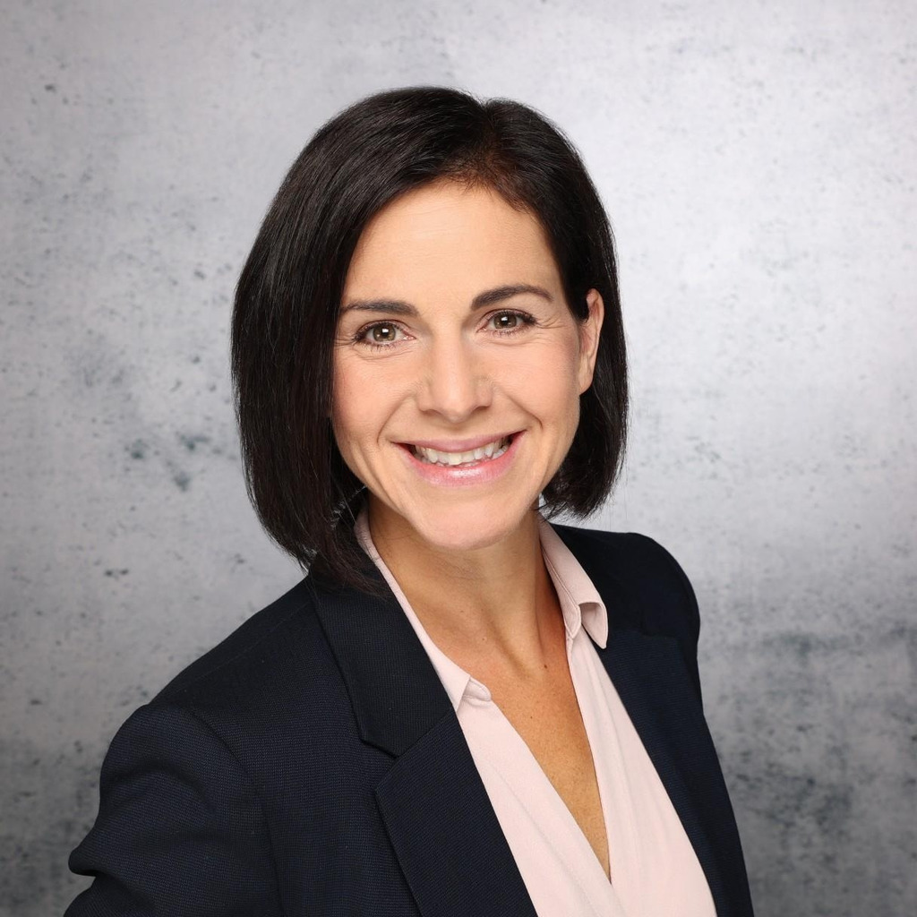 Bianca Bell's Instagram, Twitter & Facebook on IDCrawl