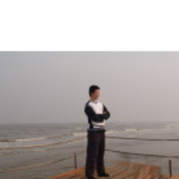中华 靳