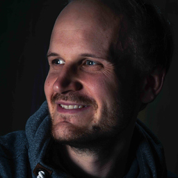 Ralf Bicker