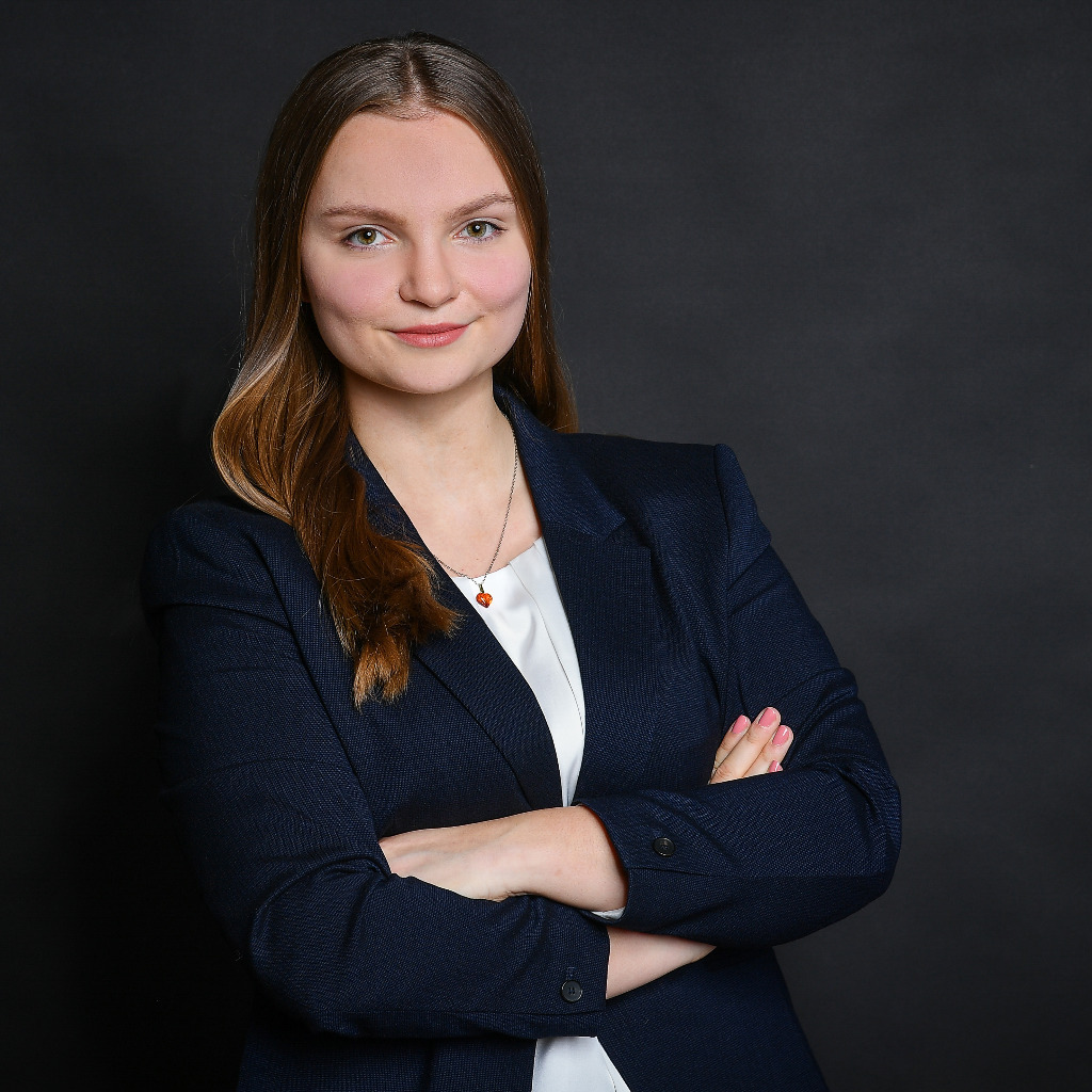 Stella Schüler ITConsultant Application Management Aareal Bank AG