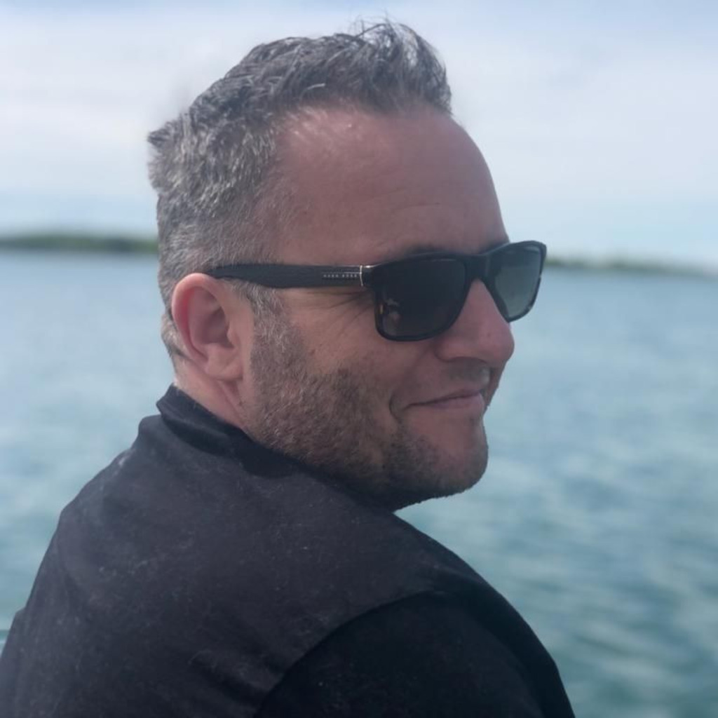 Michael Weinert Fertigungsleiter Cap Parts AG XING