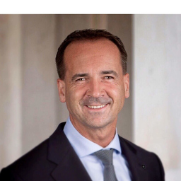 Dirk Schneider