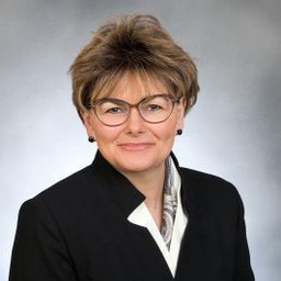 Dr. Britta Schulze-Wischeler