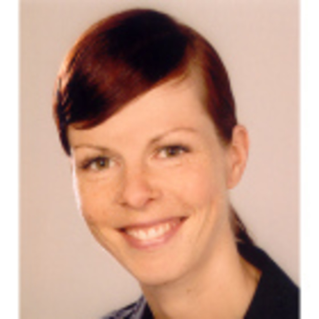 Kinga Kenning Europasekretärin, kaufmänn. Assistenz XING