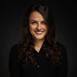 Alexandra Harzer
