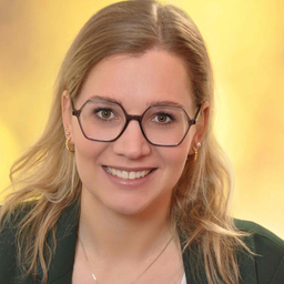 Julia Schifferer