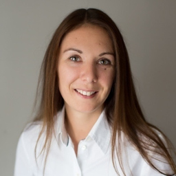 Nadine Hofer