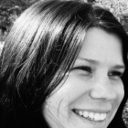 Melanie Henze