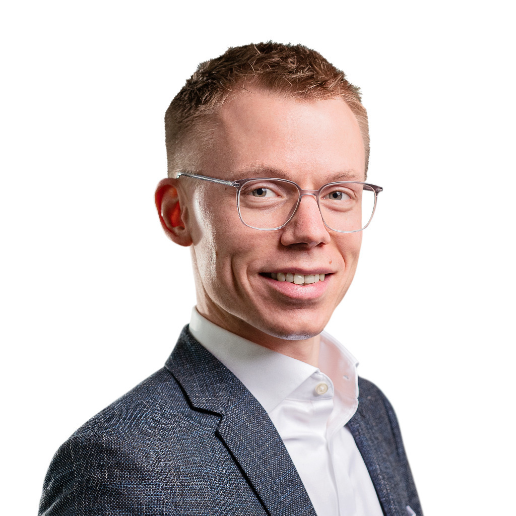 ArneP. Berg Head of Marketing CYRES Consulting XING