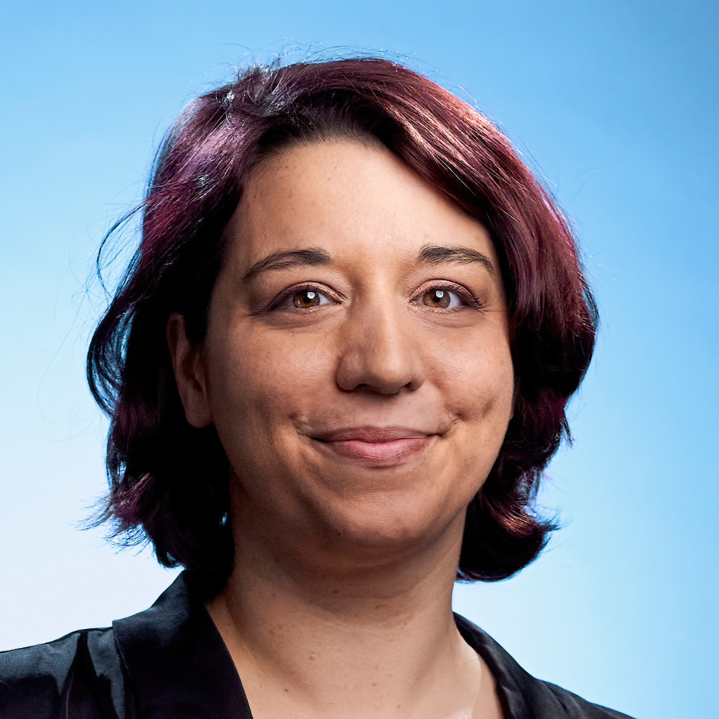 Elena Born - Senior Content & Communications Manager - InterNations