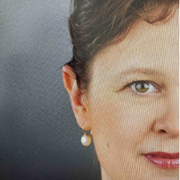 Dr. Esther Witsch-Bettelheim