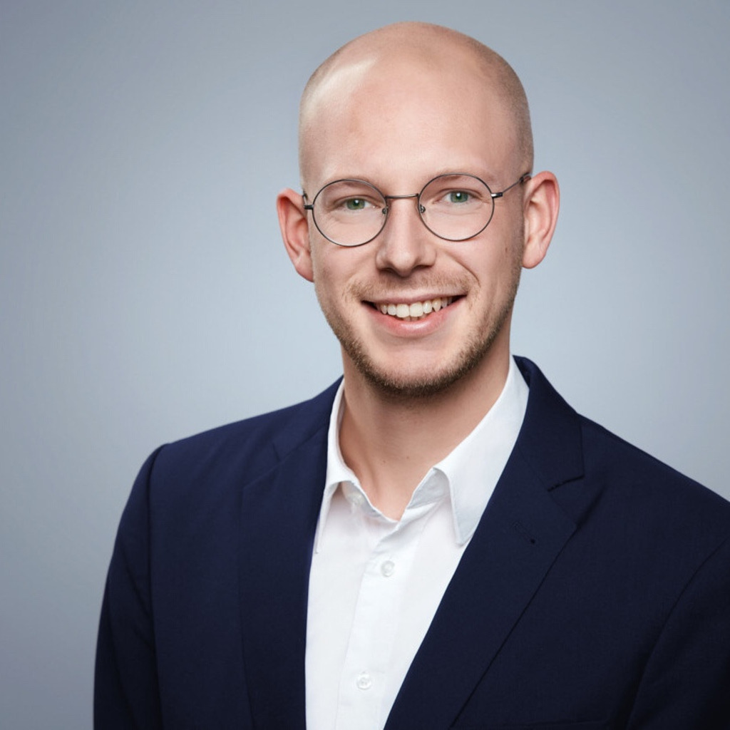 Sebastian Schmidt Sales Manager Carrier Commercial Refrigeration XING