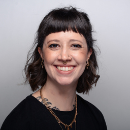 Miriam Mangold