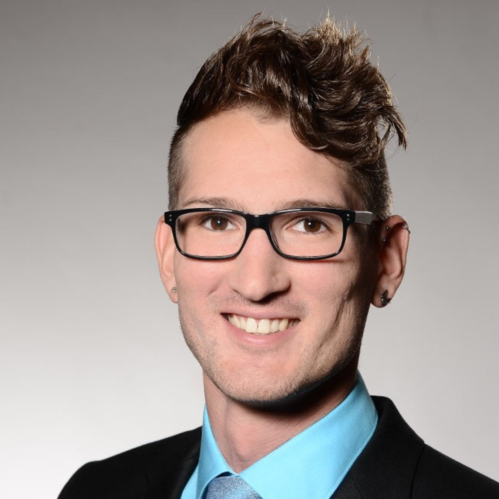 Bastian Melcher Niederlassungsleiter Personalmanager opta data