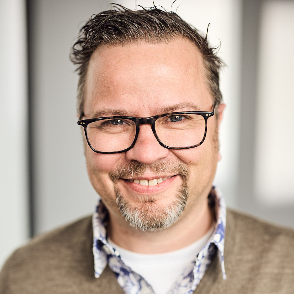 Thomas Rölfs Project Lead Global Sustainability ERGO Group AG XING