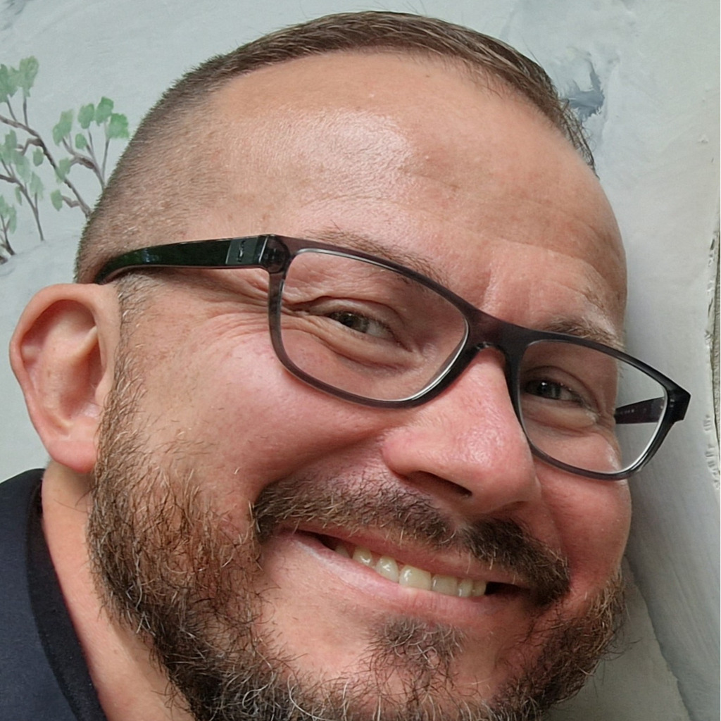 Thomas Holz Fachkrankenpfleger Intensivpflege und Anästhesie